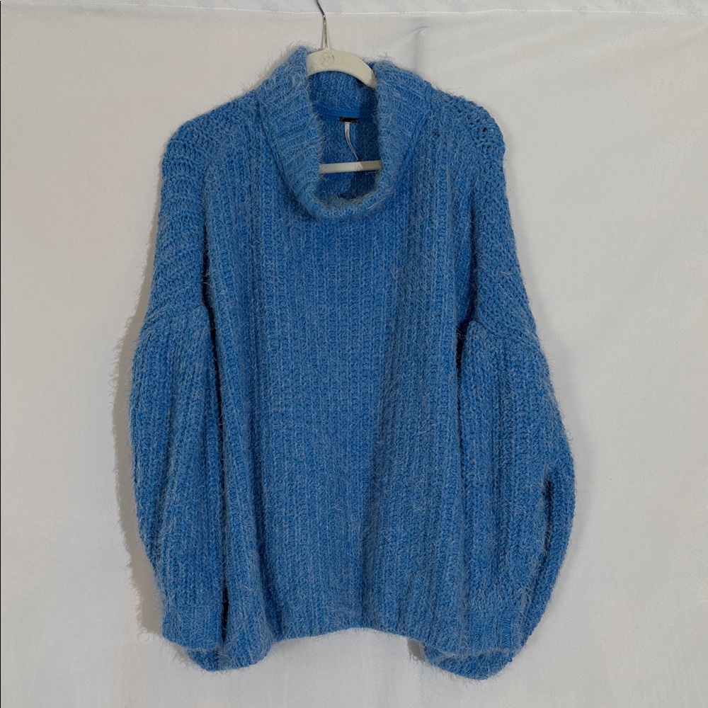 Free People Oasis Sweater Size S Blue Chunky Oversized Fit